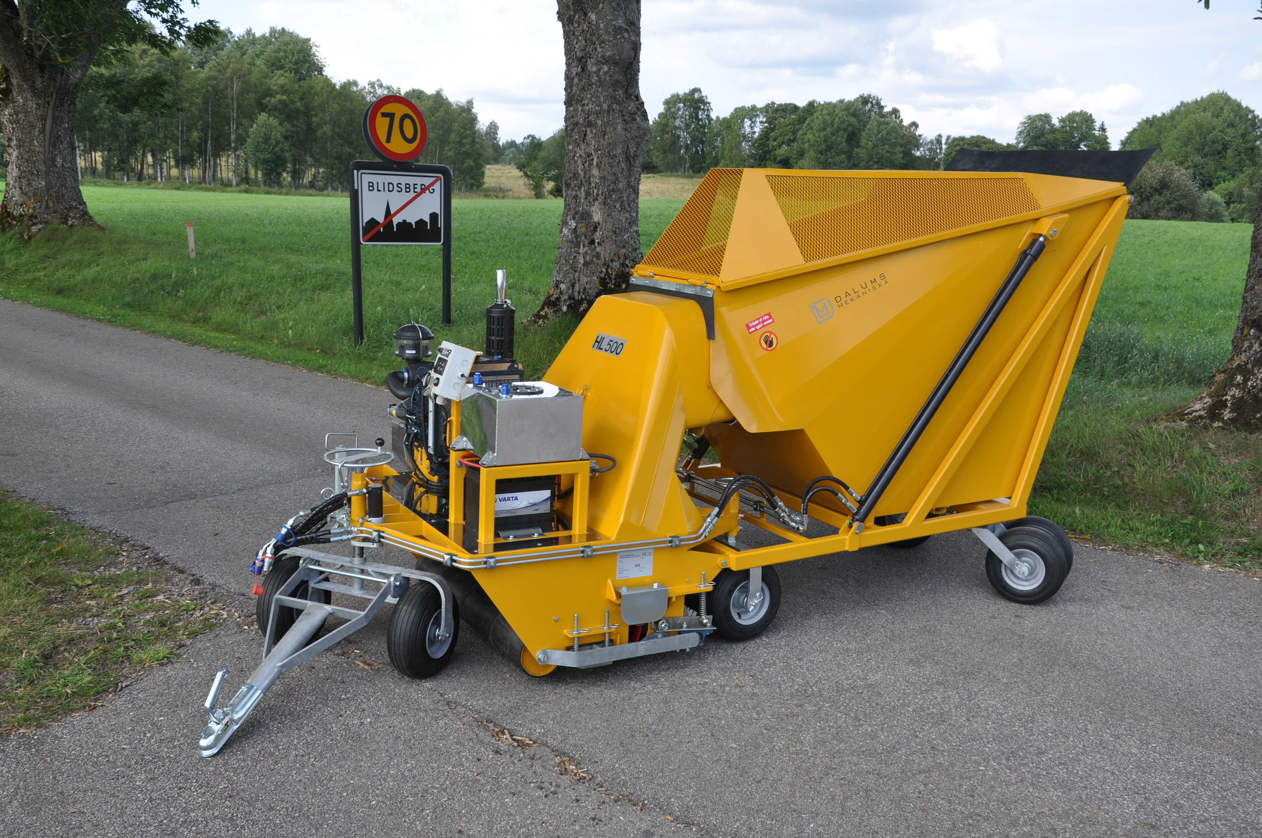 Borstar till parkstädningsmaskinen HL500-C och HL 500-S