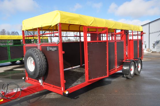 Djurtransport med boggi som är höj och sänkbar